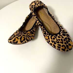 🐶Hush puppies chaste ballet flat animal print 7.5